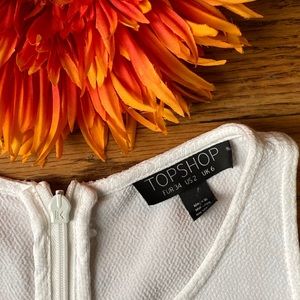 Topshop White tank w slight split back detail